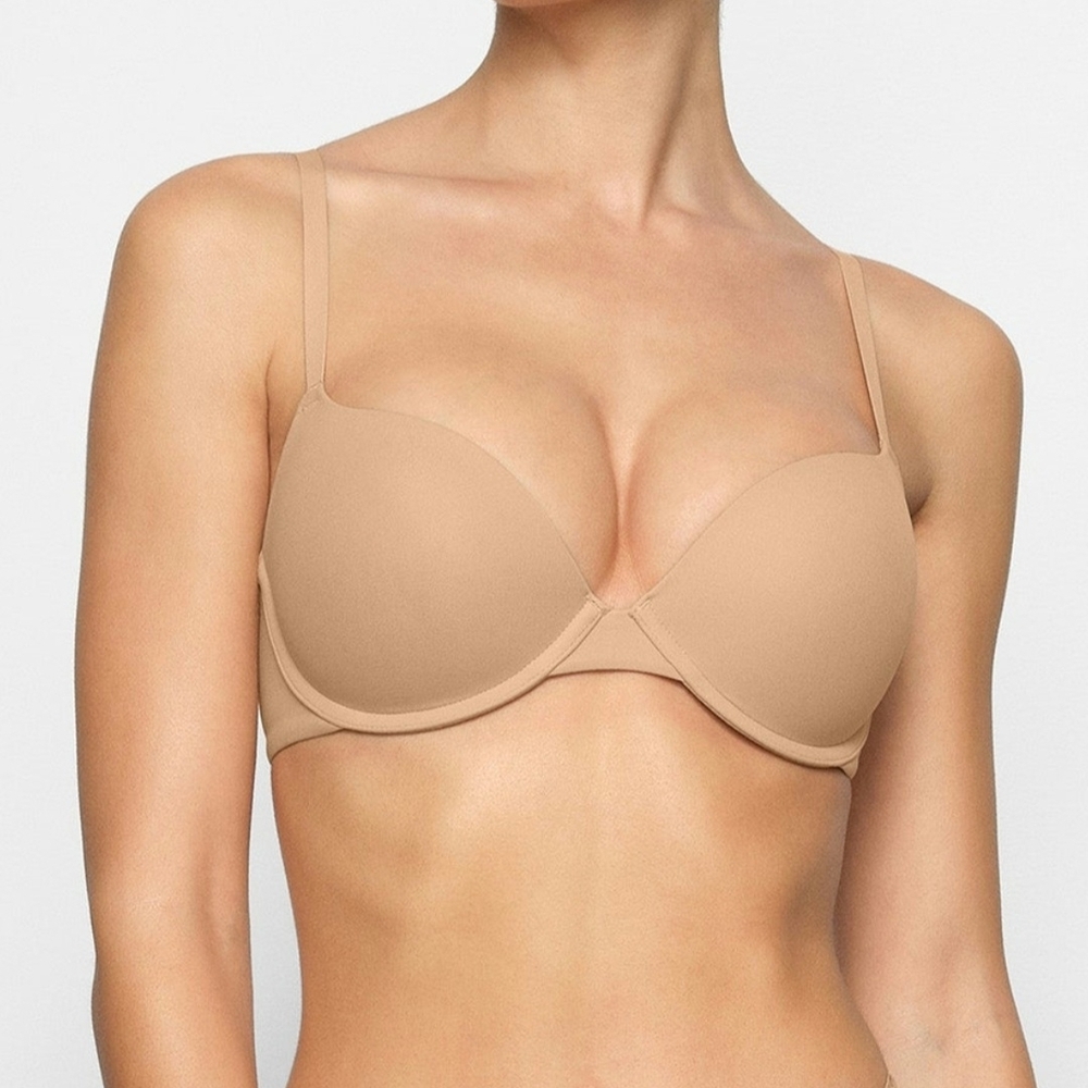 A.5 NWT, SKIMS PUSH-UP BRA, SIZE:34A